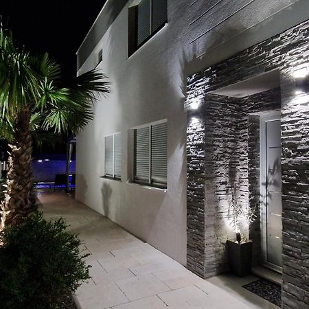 Villa Maris Nin Exteriér fotografie