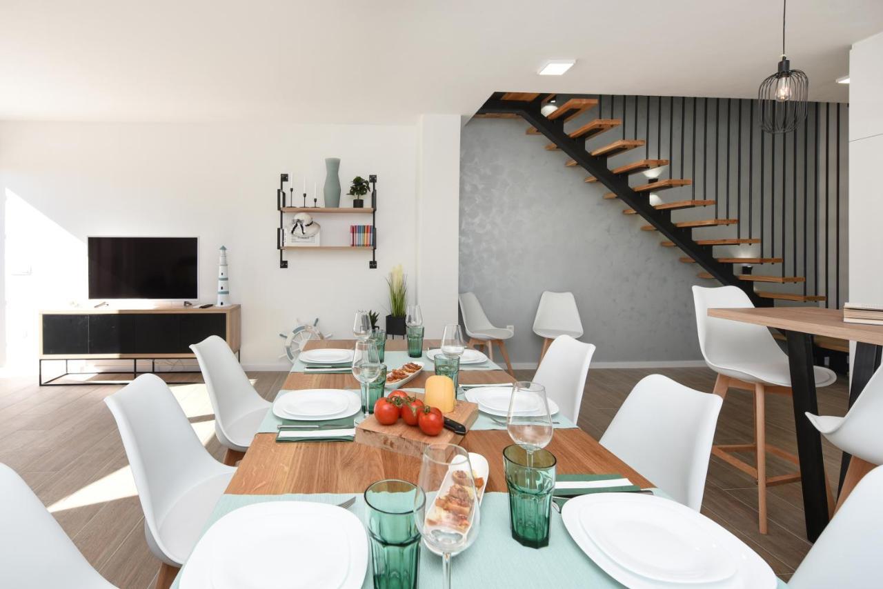 Villa Maris Nin Exteriér fotografie